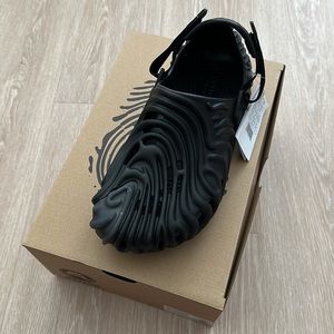 Salehe Bembury Crocs. BRAND NEW/DEADSTOCK. Sasquatch Colorway. Size 10.